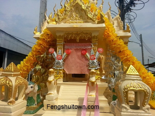 ฮวงจุ้ย ศาลพระภูมิเจ้าที่